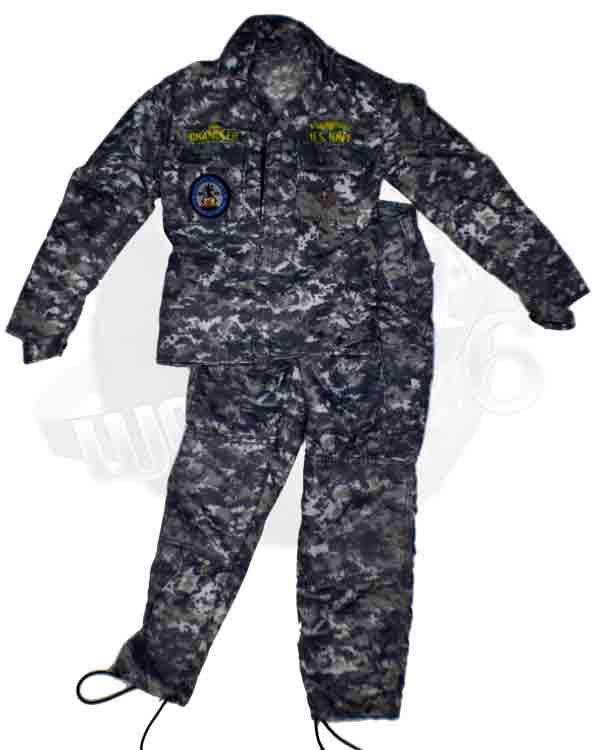 DamToys Navy Commanding Officer: Uniform Shirt & Trousers With Navy Patch