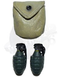 Blue Box Toys WWII US Army Bud Norris Riggers Pouch & Grenades x 2