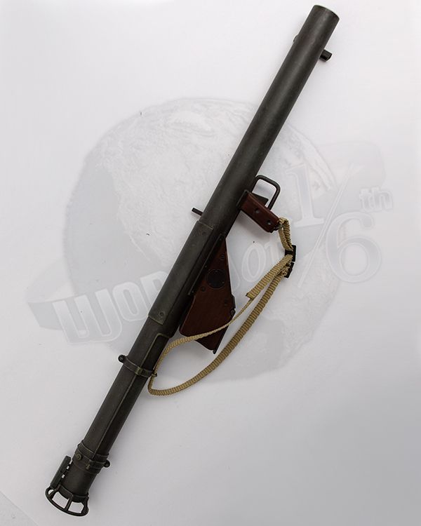 Dragon Models Ltd. M1A1 Anti Tank Bazooka With Rocket