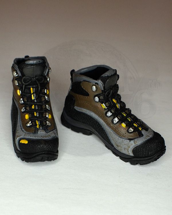 MC Toys PMC Private Military Contractor & Dog: Tactical Boots