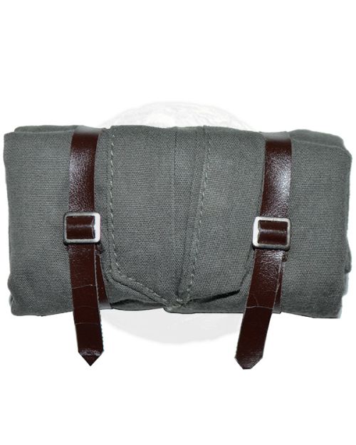 Dragon Models Ltd. Arno Frisch Nachtjager Defense of Berlin April 1945: Bed Roll